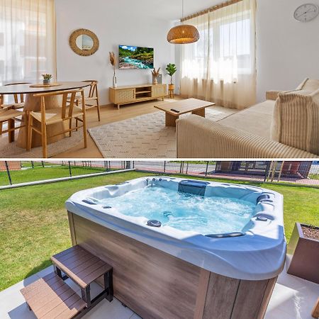Boho Apt W Jacuzzi, Grill & Garden Модра Екстериор снимка