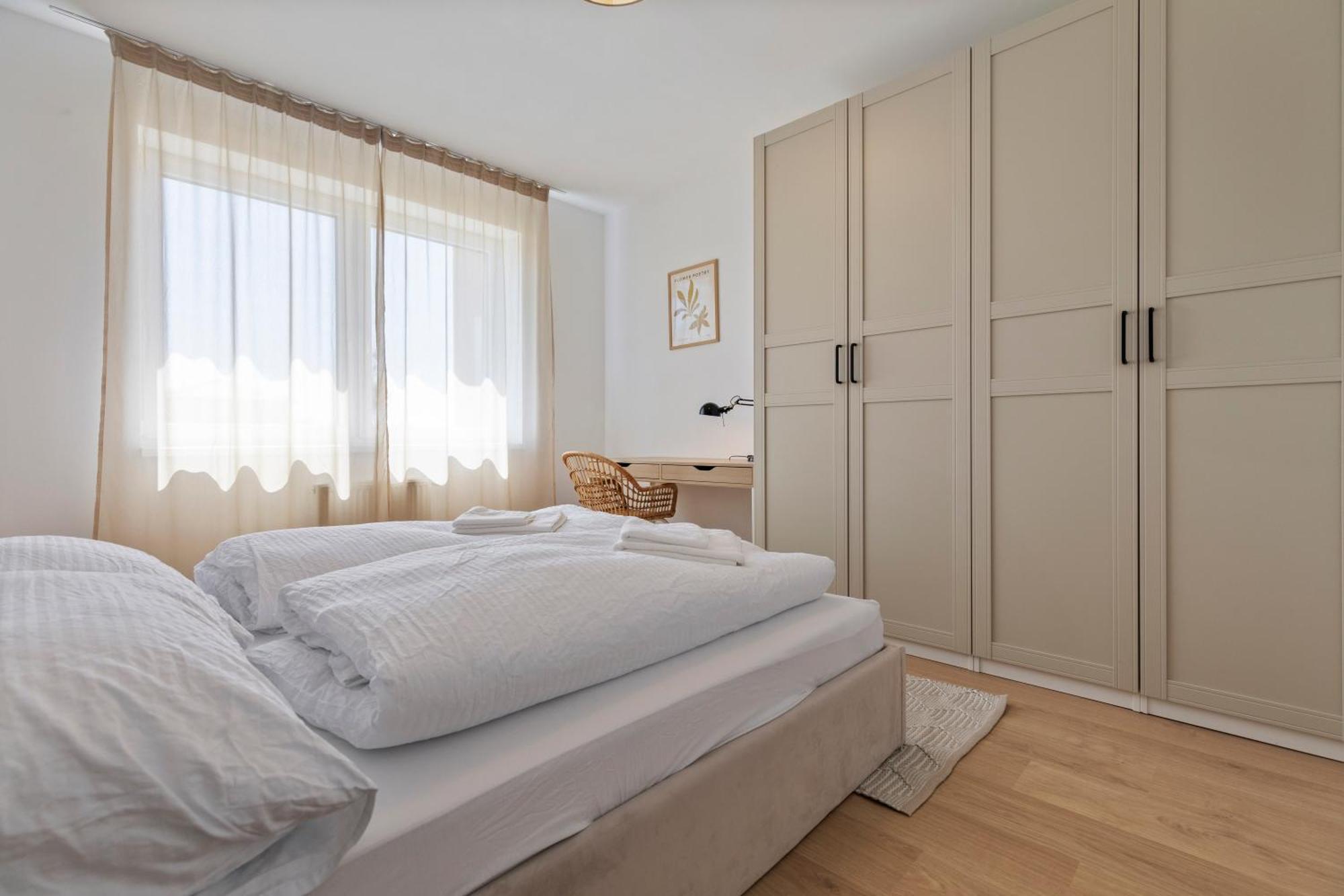 Boho Apt W Jacuzzi, Grill & Garden Модра Екстериор снимка